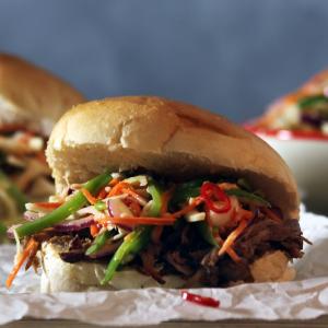 Broodje Indonesische Pulled Pork (a la BBQ Junkie)