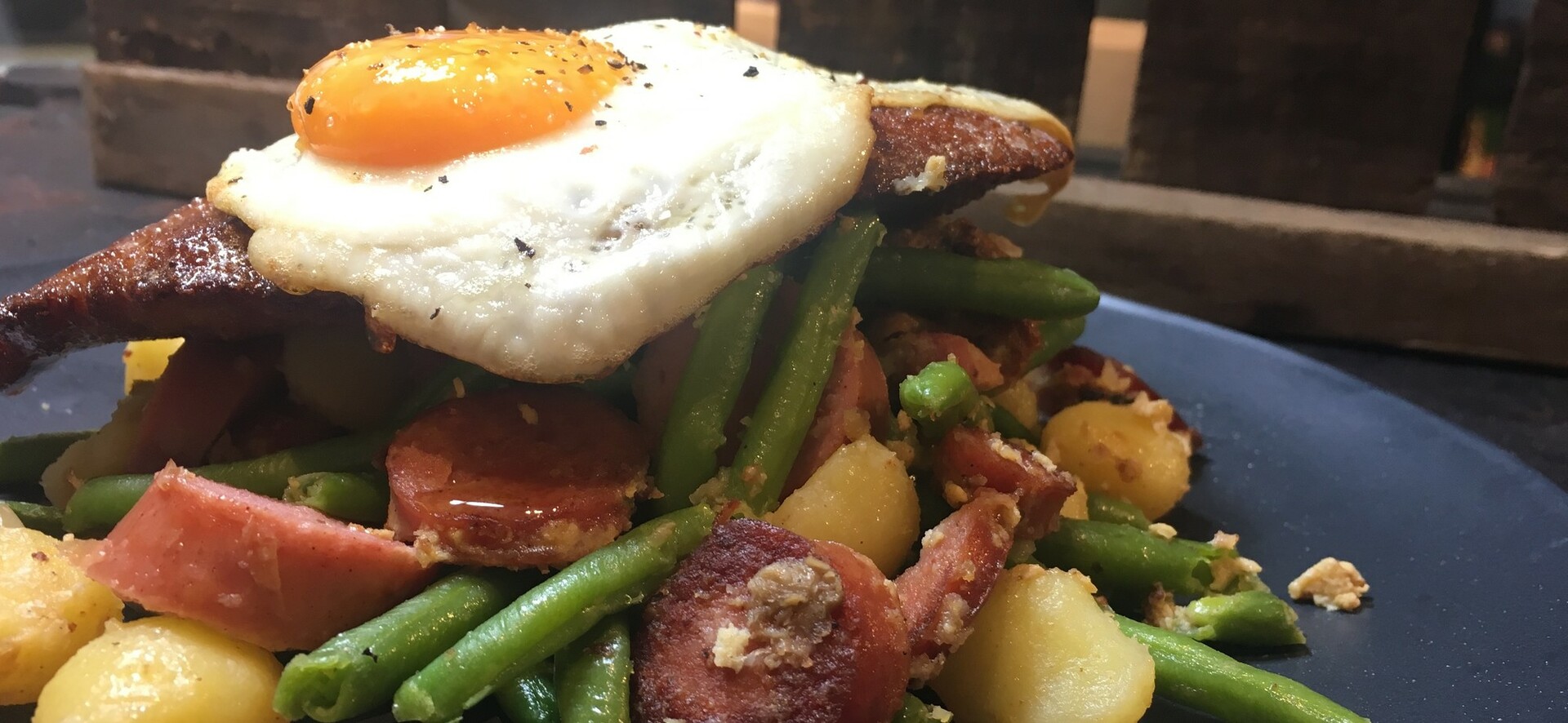Tiroler Grostl met spek, worst & schnitzel