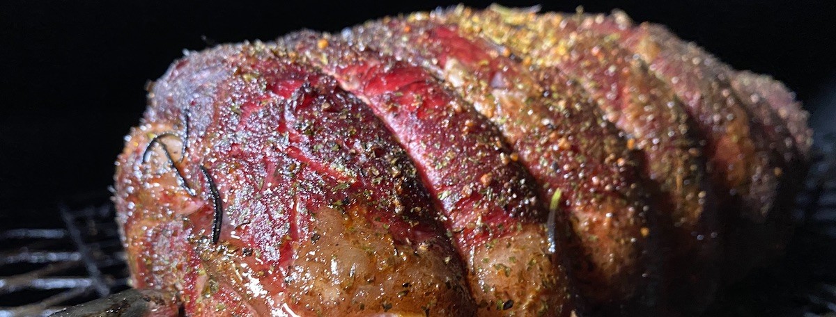 Ribeye rollade van het spit