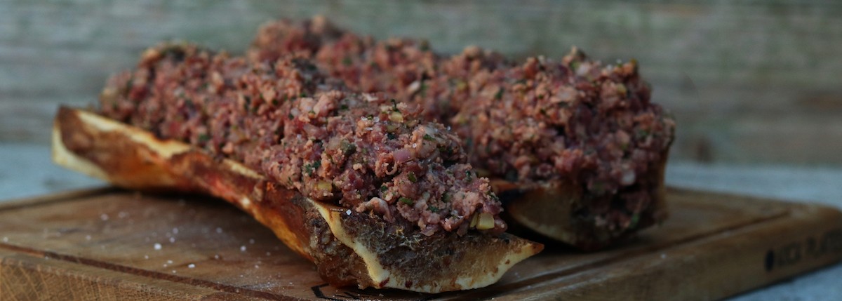 Steak Tartare met Gerookt Beenmerg
