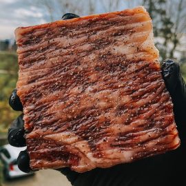 Wagyu ribeye met Japanse steaksaus